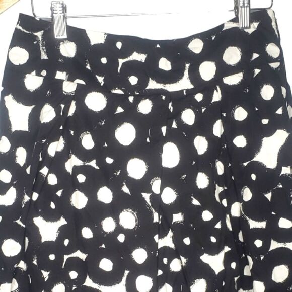 Sandro Sportswear Women's High Waist  Abstract Black White Skirt Size 8 - Picture 2 of 5